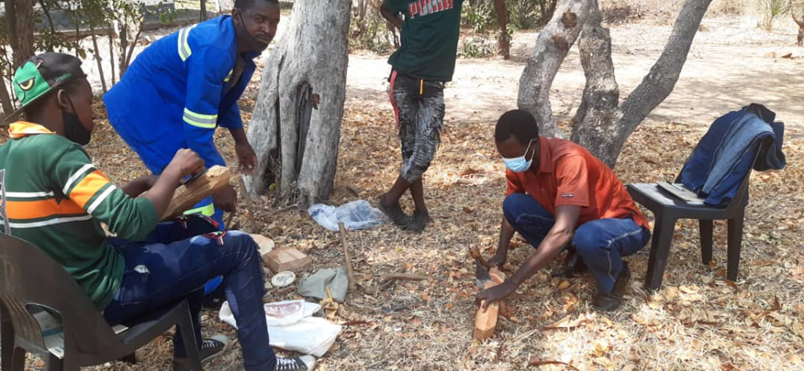 Zimbabwe wood carving workshop